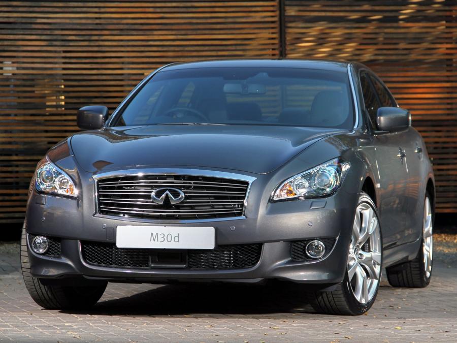 Infiniti M30d S (ZA) '2012